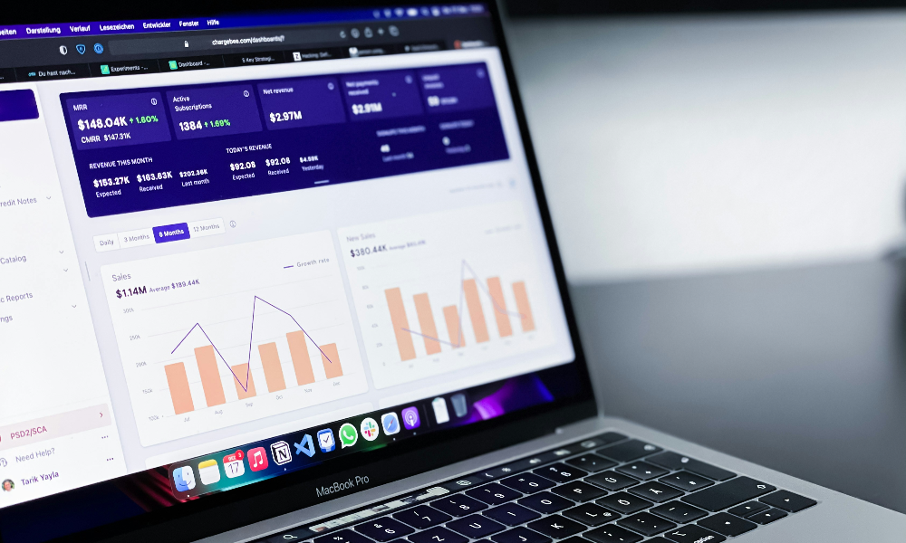 La DIAN consolida la fiscalización en tiempo real mediante inteligencia artificial y analítica de datos